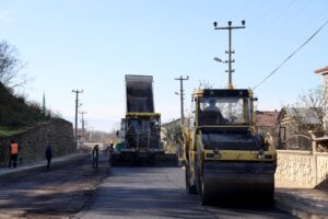 Sakarya'da SASKİ'nin tamamladığı altyapı sonrası üstyapı çalışmaları hız kazandı